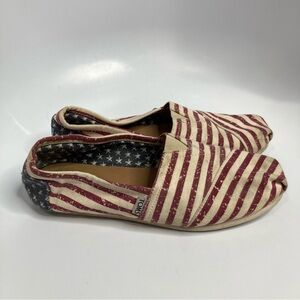 Toms American flag patriotic shoes size 9.5